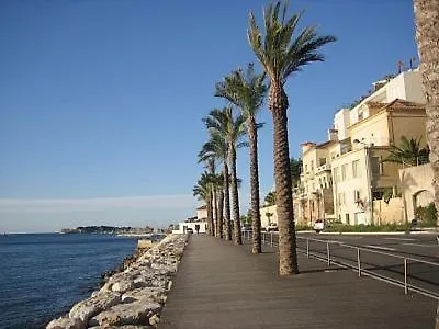 Les Katikias - Sejour Chez L'habitant Bed & Breakfast Bandol